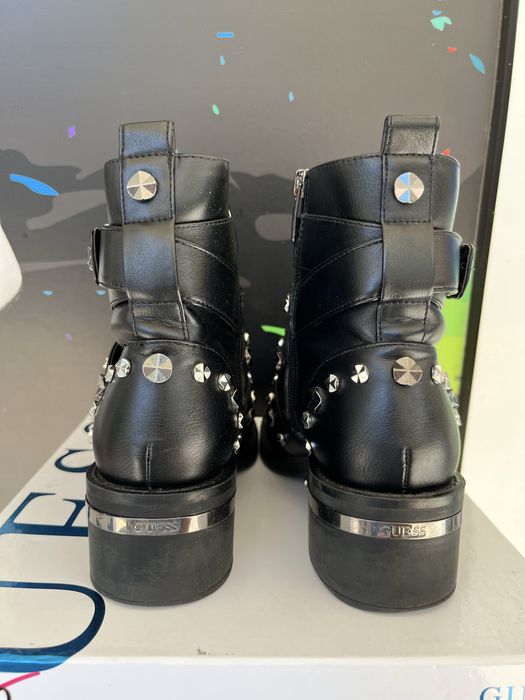 Дамски боти Guess номер 39
