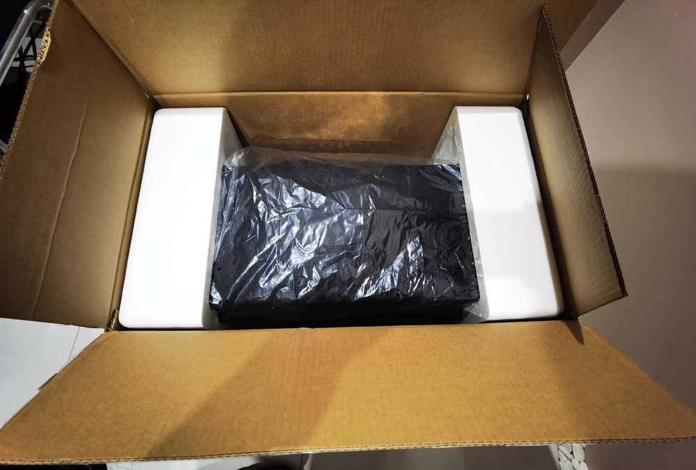 JBL BASSPRO 12 Субуфер за кола