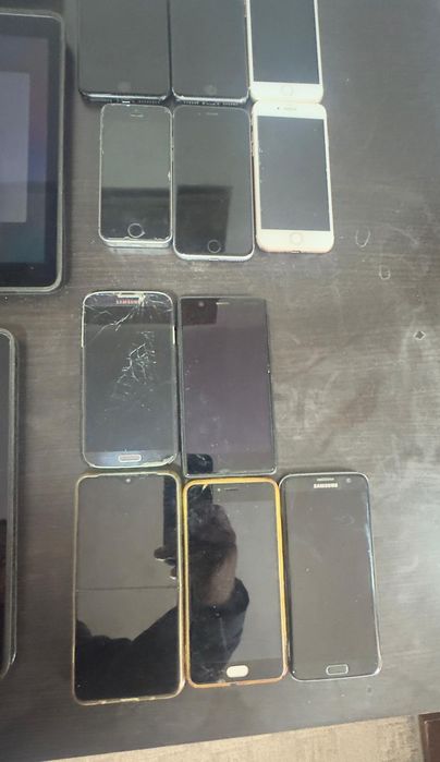 Vânt tablete Apple ipad + telefon iphone +alte mărci