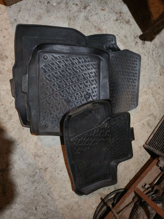 Covorașe tăviță Evoque