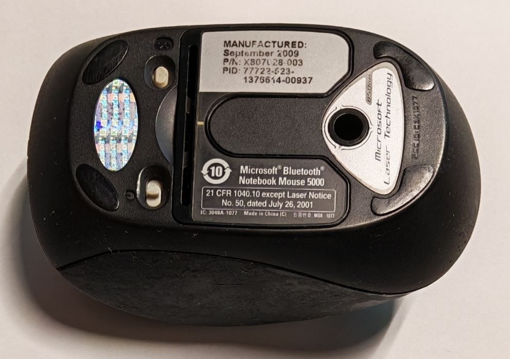 Microsoft Bluetooth Notebook Laser Mouse 5000