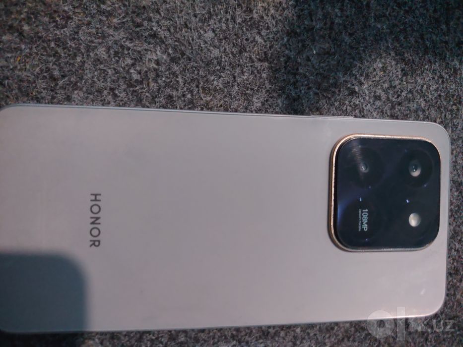 Telefon Honor X 7d