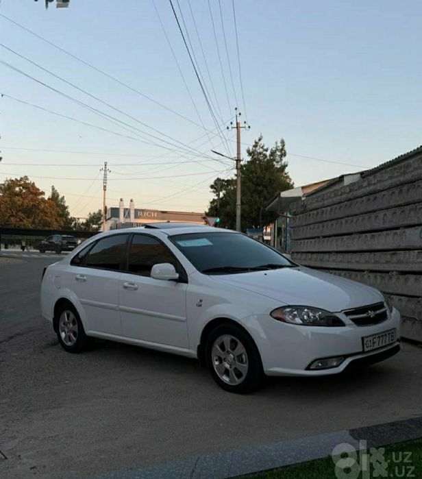 Жентра 2023 автомат. Бензин.