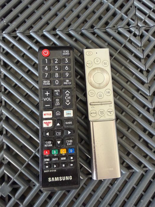Vand televizor smart Samsung