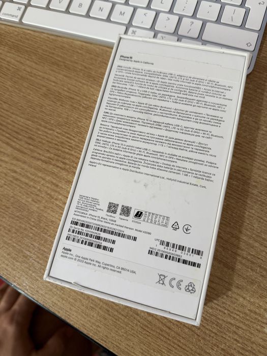 iPhone 15 black impecabil cutie completa