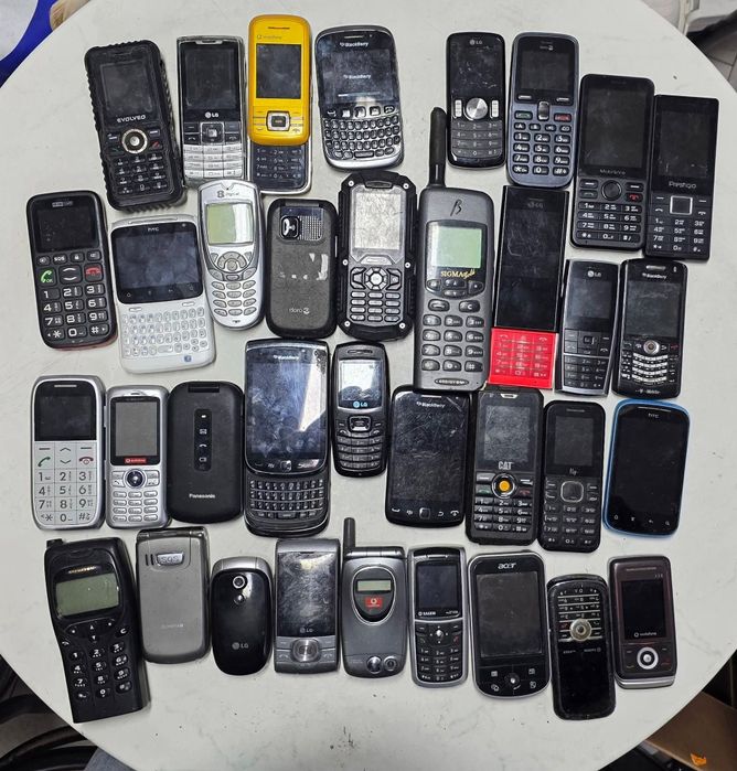 Ретро мобилни телефони