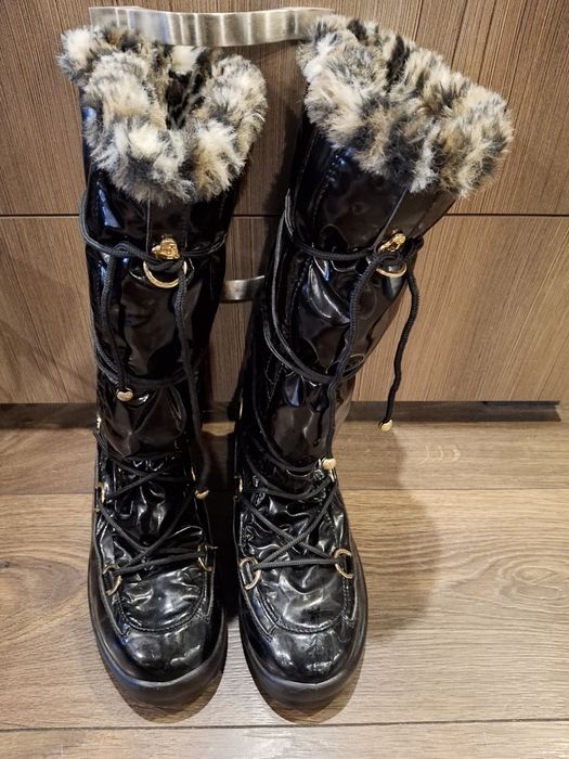 Италиански дамски зимни ботуши, апрески