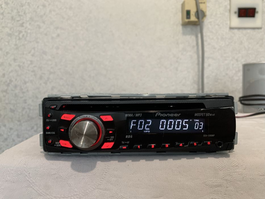 Авто Cd плеър Pioneer
