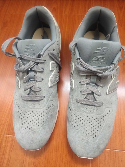 Vand incaltaminte New Balance 996