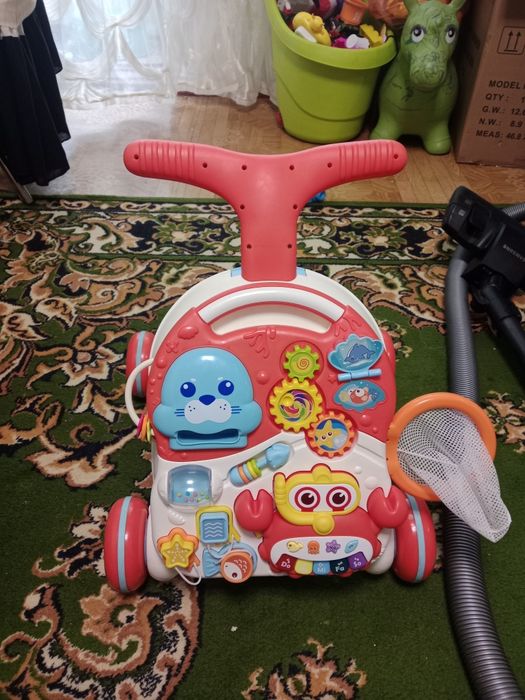 Продам ходунки детские