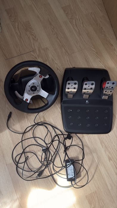 Volan gaming Logitech G25