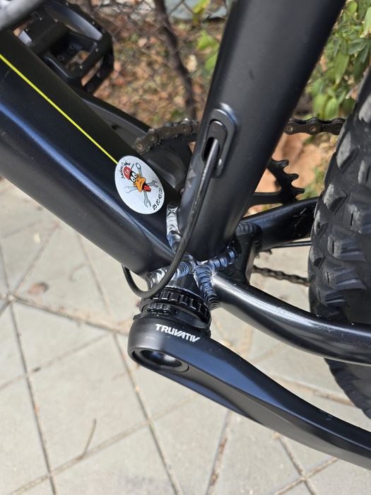 Боен Твърдак велосипед 29 цола Saracen Zenith Elite  Проходни оси  1х11 Sram GX Rockshox 35 Dropper post