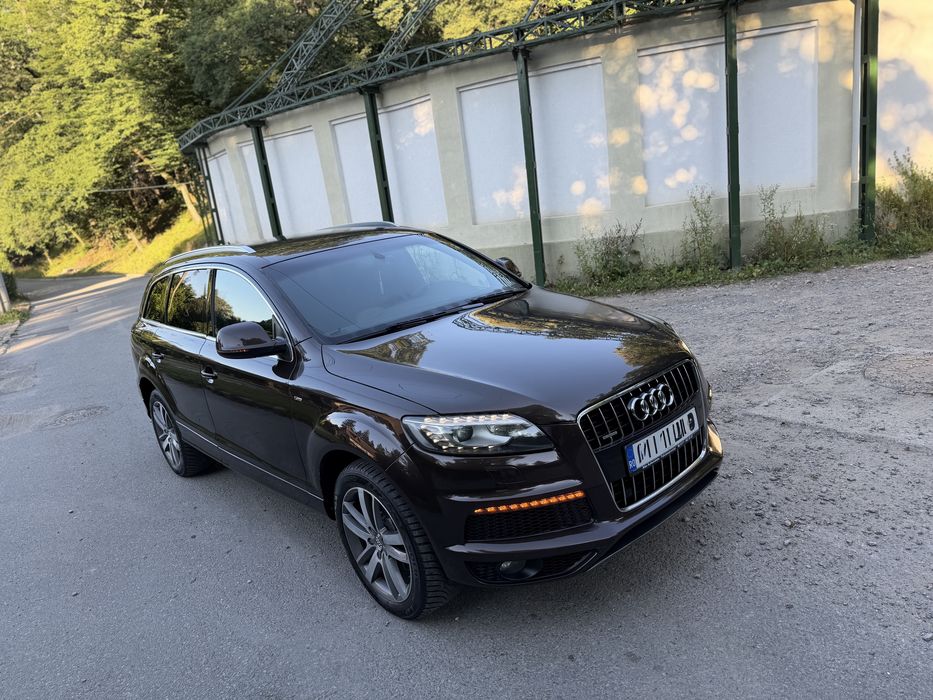 Audi Q7 facelift 3.0tdi quattro S-line 2012 inmatriculat Ro cu fiscal pe loc