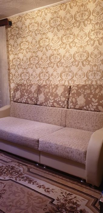 Прода диван отличный