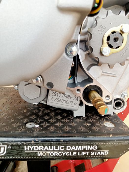 Двигатель для мотоцикла двигатель для эндуро