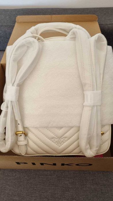 Pinko Love Backpack (бяла раничка пинко)