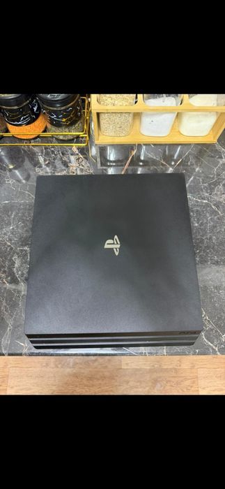 Playstation 4 pro 1тб