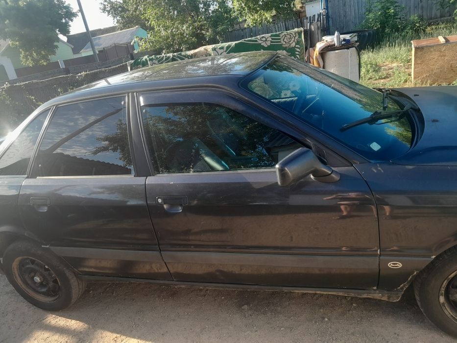 Продам Ауди 80 б3