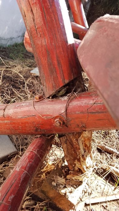 Banca din lemn masiv pentru gradina