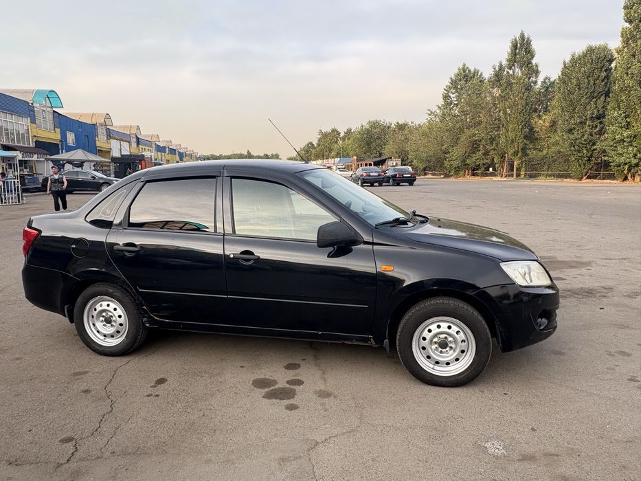 гранта 2013 на продаже