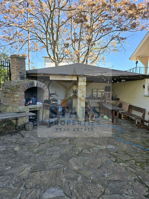 двустаен обзаведен