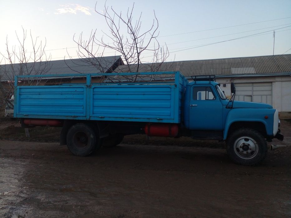 Gaz53 dilnamer sotiladi