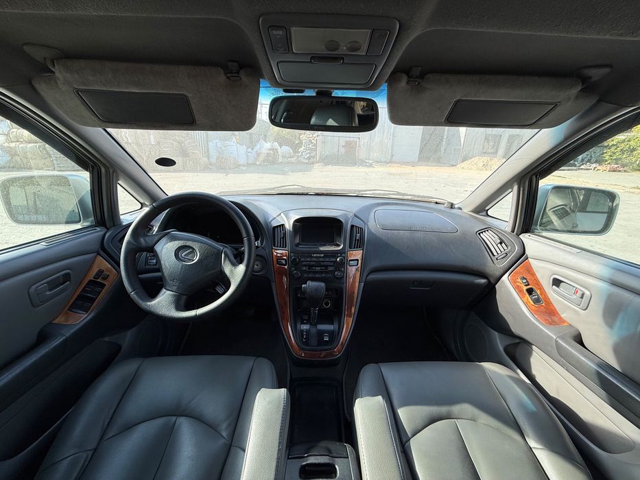 Lexus RX300 1 поколение