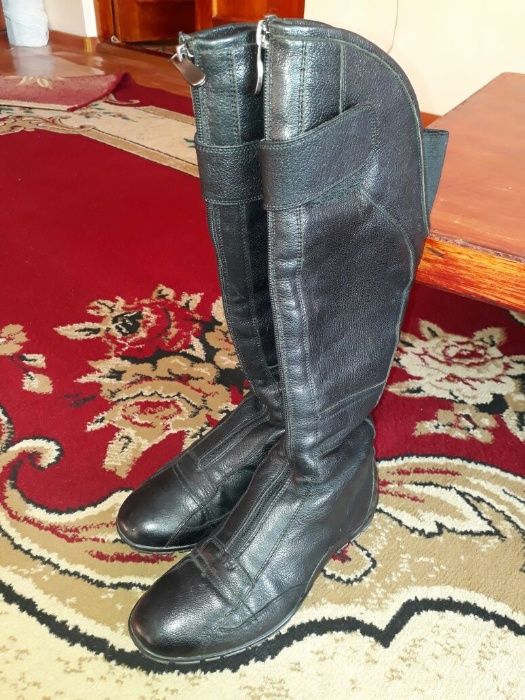 Продам сапоги демисезонние на девочку подростка