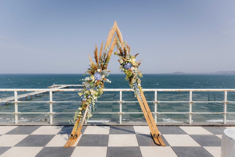 Дървена Бохо Сватбена Арка под наем - различни видове