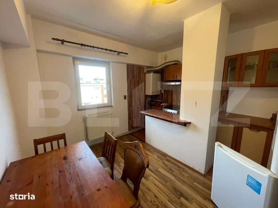 Apartament 3 camere,  73 mp totali, zona 1 Mai-Pelendava