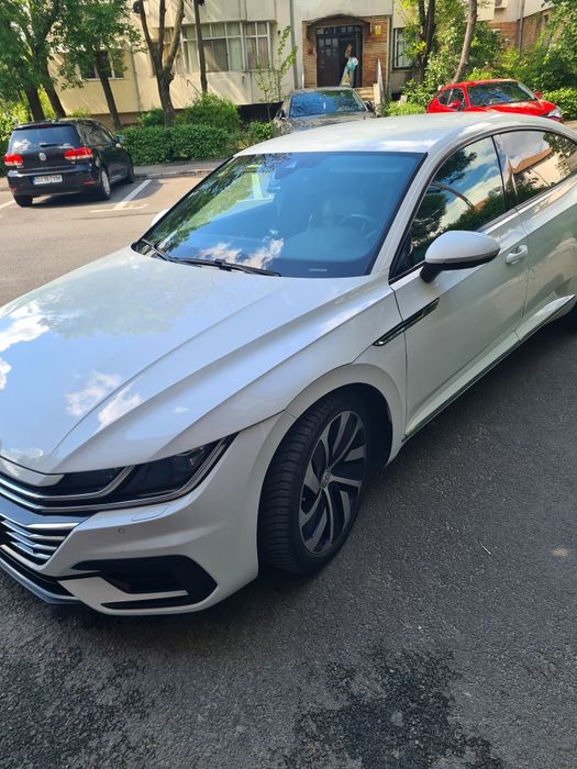 Vând Volkswagen Arteon