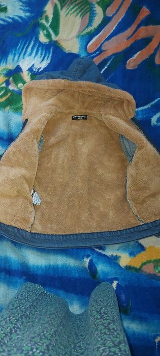 Детскую джинсовку  теплая демисезонная