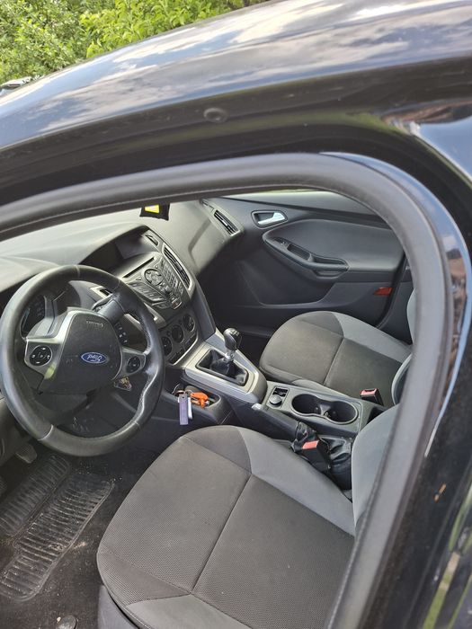 FORD Focus 2013 — imagine 5