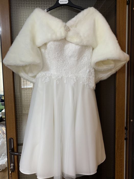 Rochie mireasa scurta marimea 36 Aryanna Karen