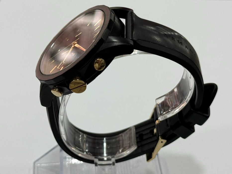 Часовник Armani Exchange Outer Banks AX7105