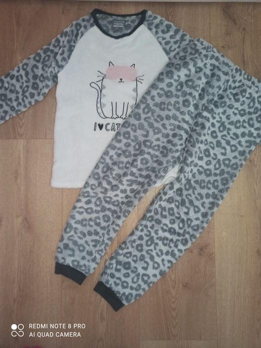 Детска пижама за зимата. Топлив студените зимни дни. Размер 152/10-11г