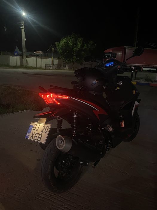 Scuter gt union 125 an 2024