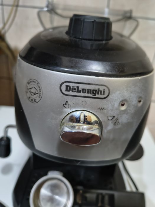 Aparat cafea DeLonghi