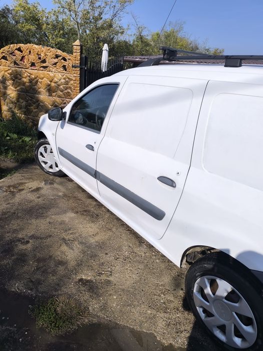 Vand Logan mcv marfa