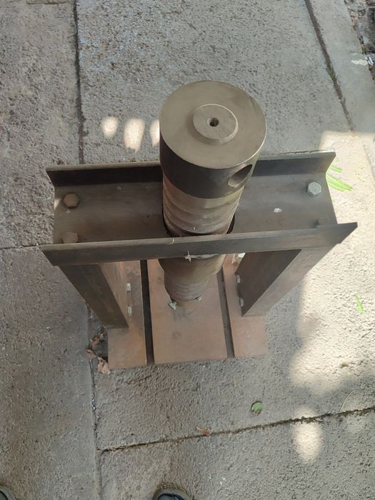 Продам пресс для сто или дома