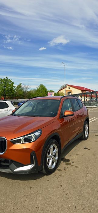 Vând BMW X1 18 D