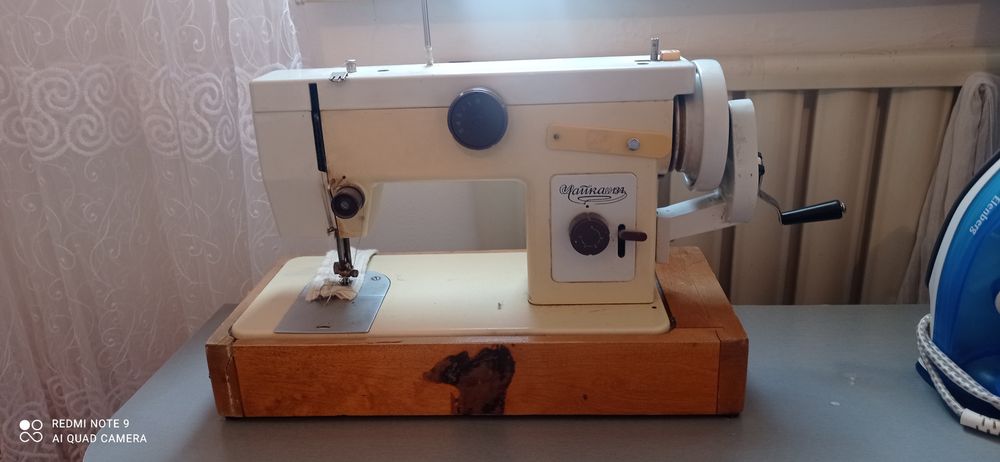 Швейная машина ручная