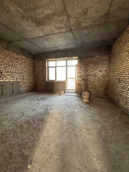 на Тараса Шевченко Габус 4/8/8 225м2