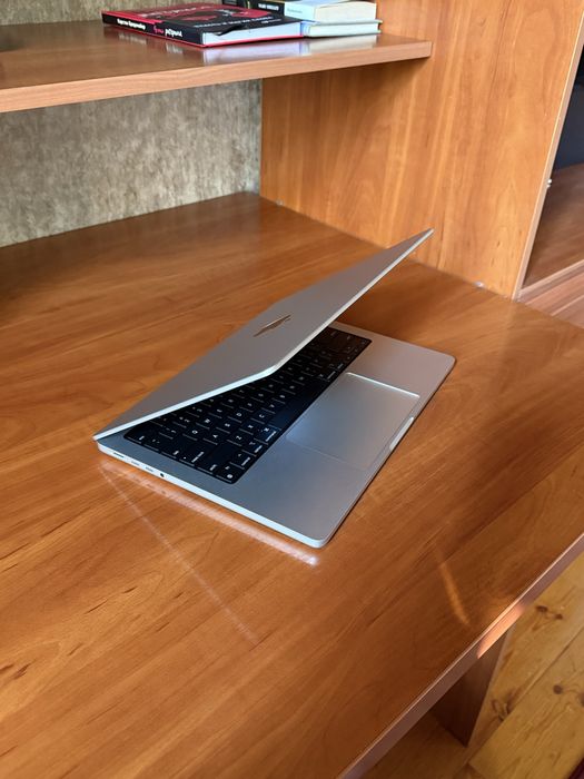 MacBook Pro M2 Pro 14” (16Gb/512Gb) | 139 циклов