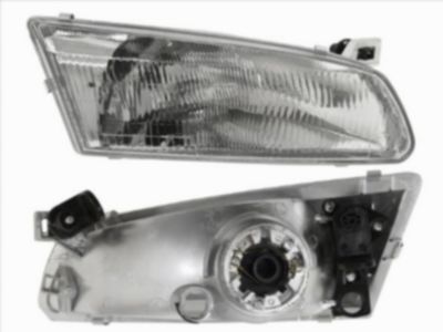 Фара  Toyota Camry