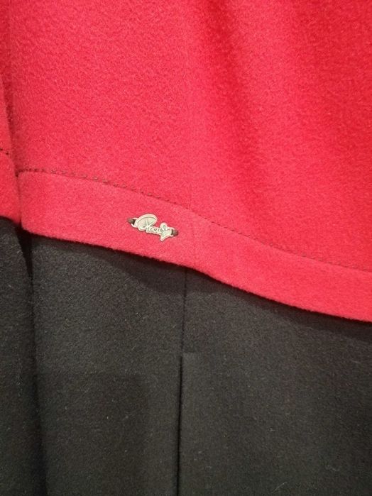 Продавам палто чиста вълна марка Роси