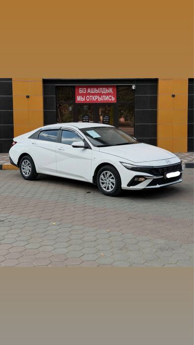 Продам машину Hyundai Elantra