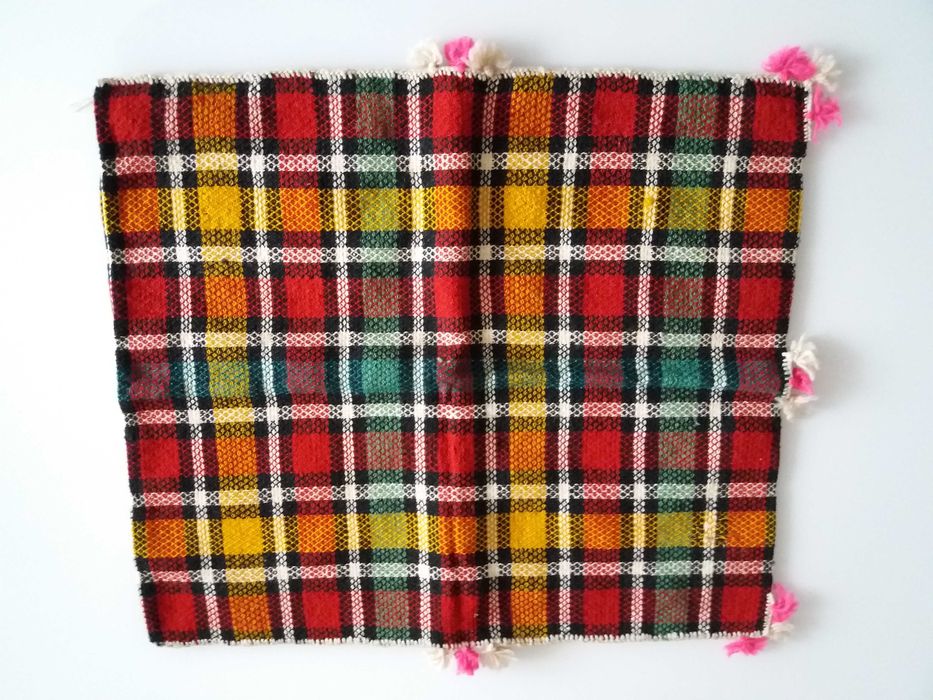 Автентични престилки, калъфки за възглавници и терлици