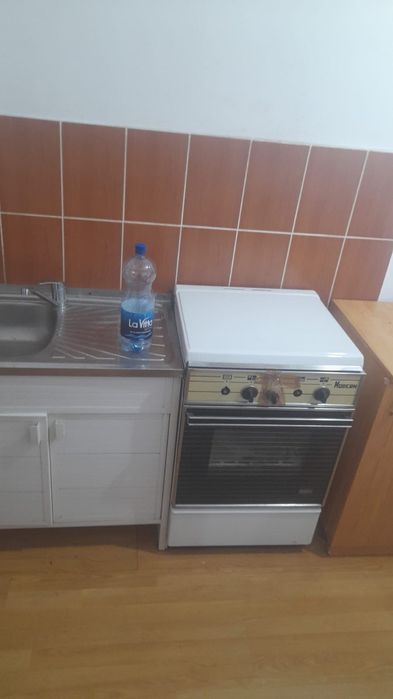Dau apartament ân chirie!!