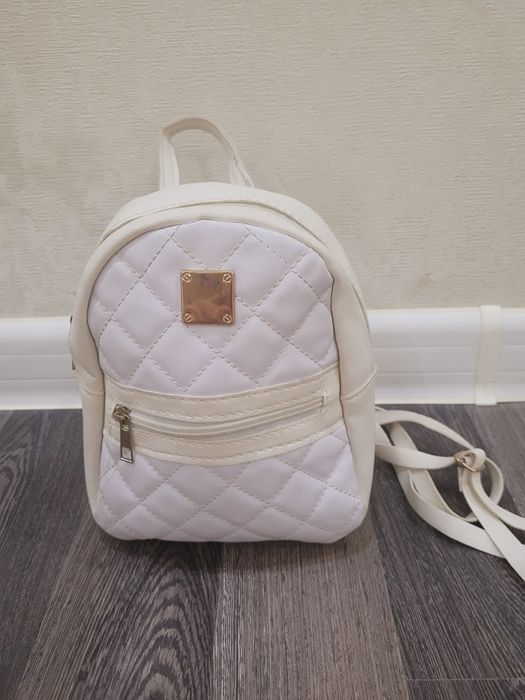 Рюкзак для девочки и мальчика